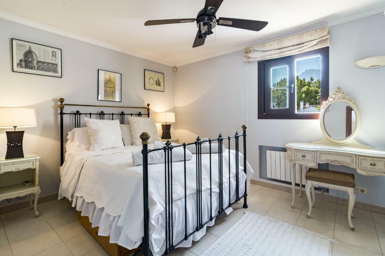 Villa Casakhan, Beautiful Luxury Villa, Marbella Buitenkant foto