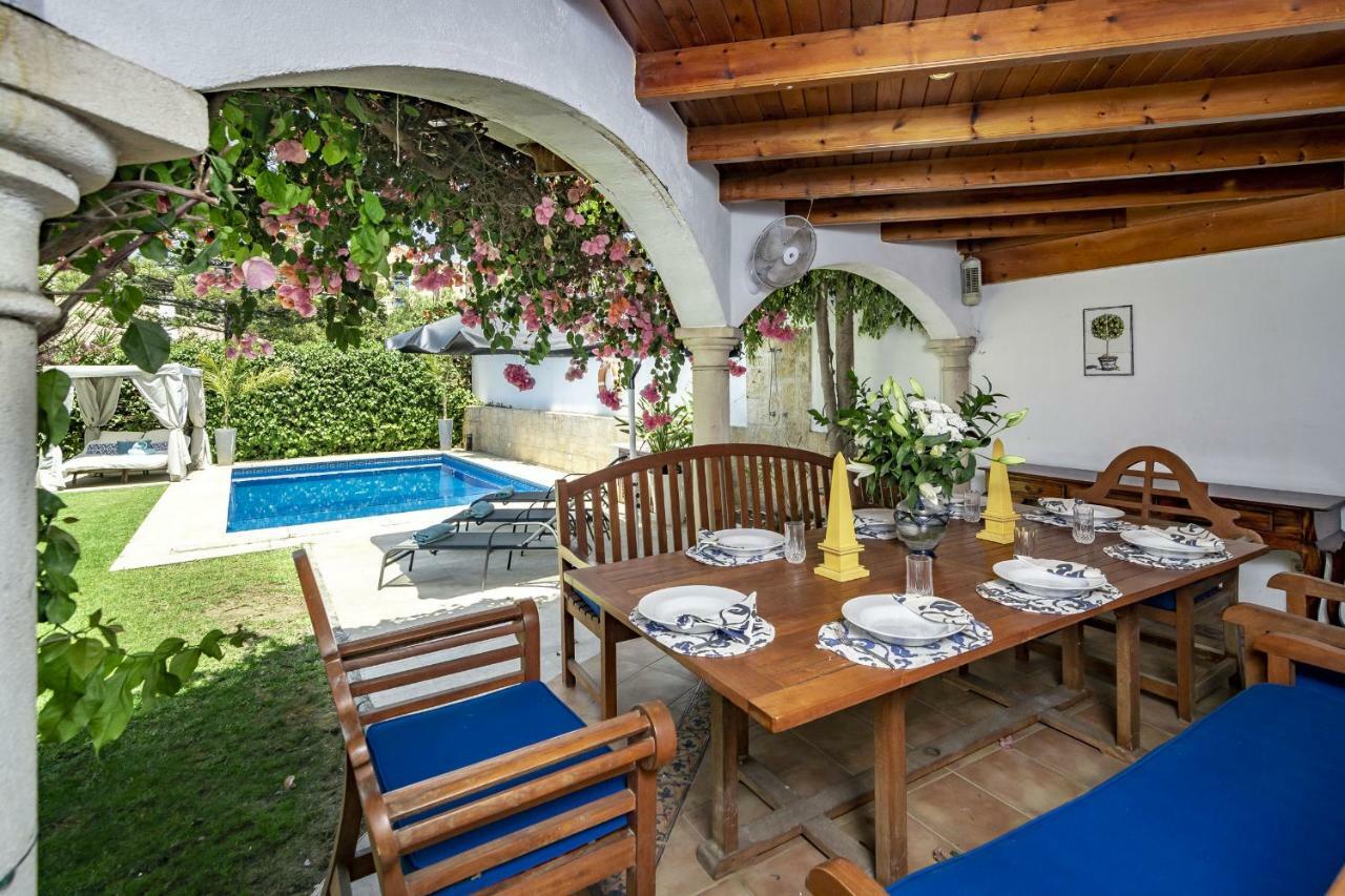 Villa Casakhan, Beautiful Luxury Villa, Marbella Buitenkant foto