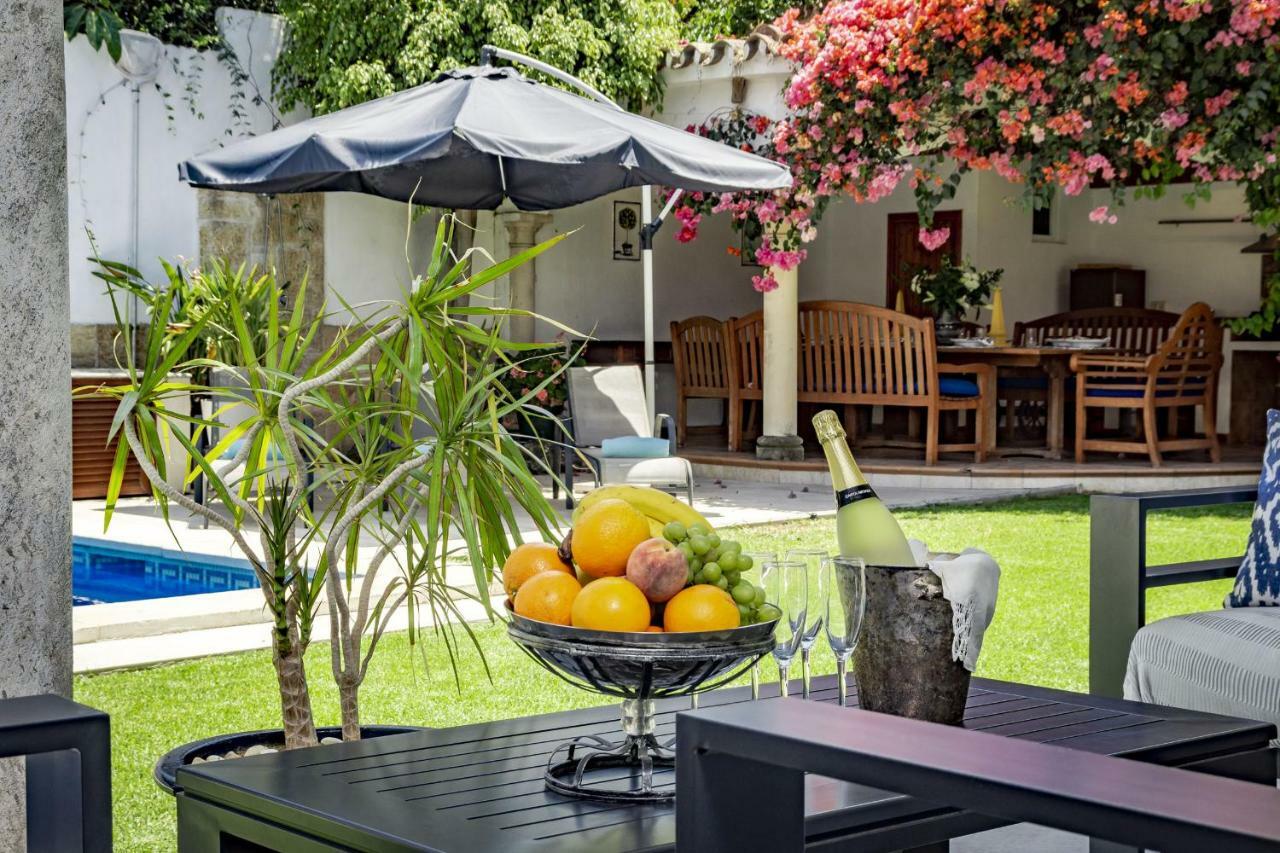 Villa Casakhan, Beautiful Luxury Villa, Marbella Buitenkant foto